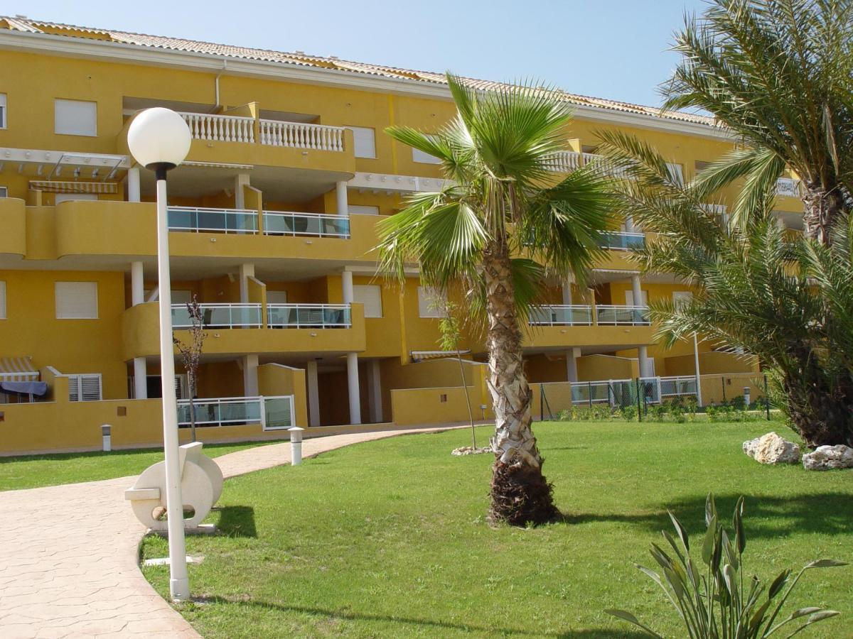 Apartamento Brisas De เดเนีย ภายนอก รูปภาพ